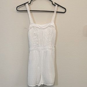 White Romper 😊
